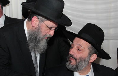 הגר"ד יוסף ואריה דרעי