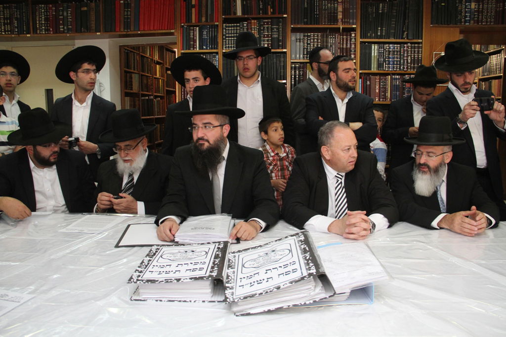 הקבלן 45: מכירת חמץ ללא מרן הרב עובדיה יוסף זצ"ל