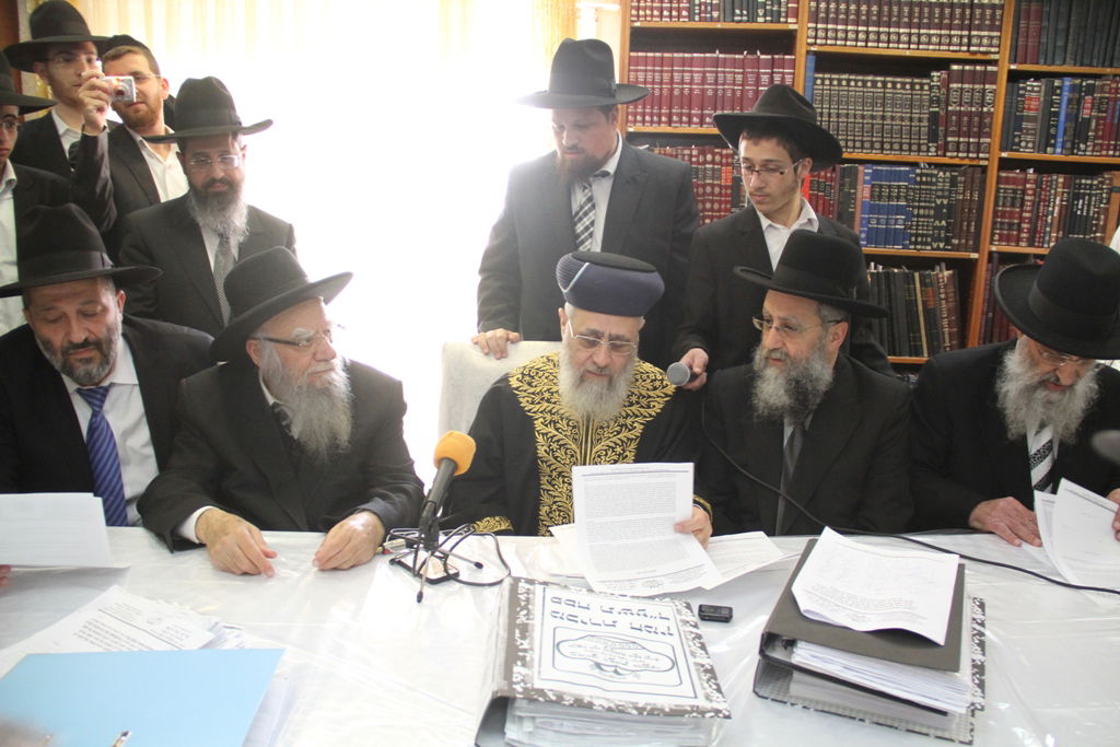 הקבלן 45: מכירת חמץ ללא מרן הרב עובדיה יוסף זצ"ל