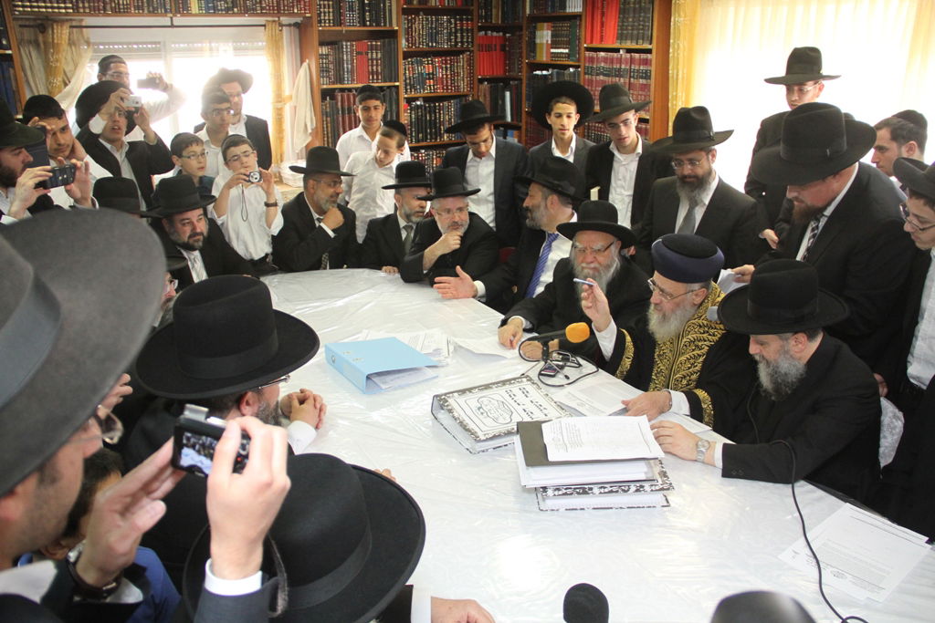 הקבלן 45: מכירת חמץ ללא מרן הרב עובדיה יוסף זצ"ל