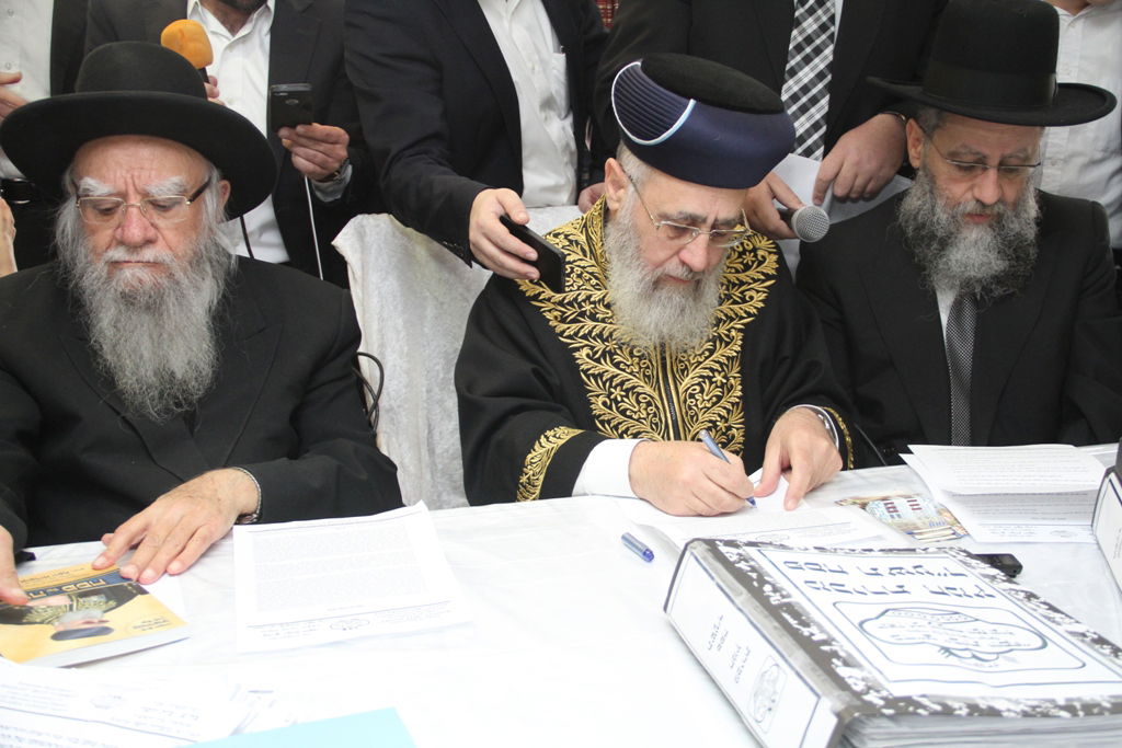 הקבלן 45: מכירת חמץ ללא מרן הרב עובדיה יוסף זצ"ל