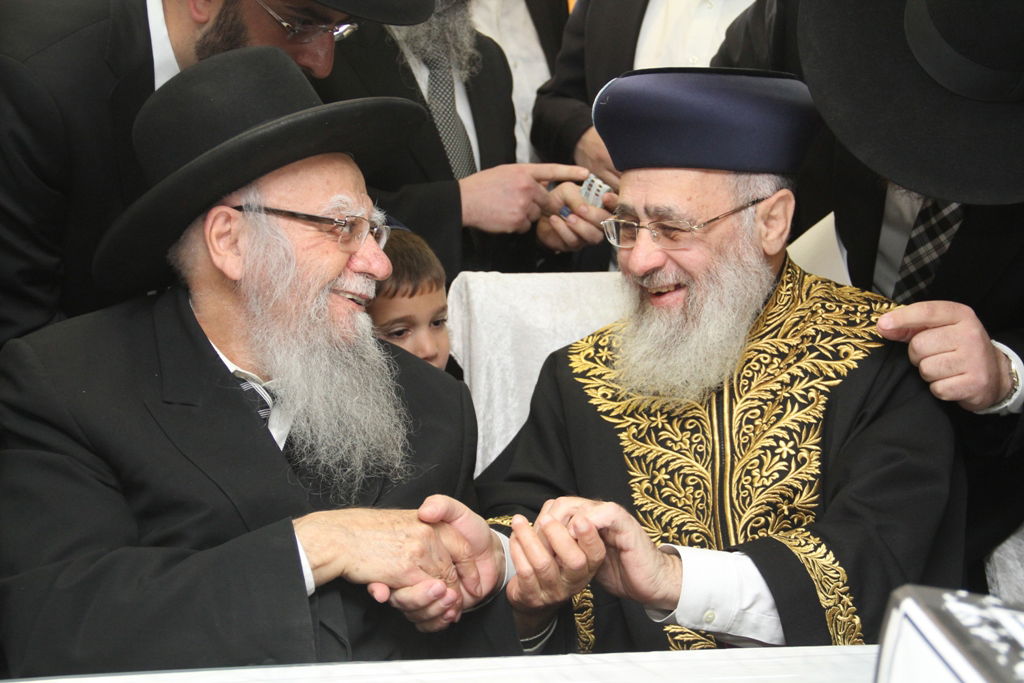 הקבלן 45: מכירת חמץ ללא מרן הרב עובדיה יוסף זצ"ל