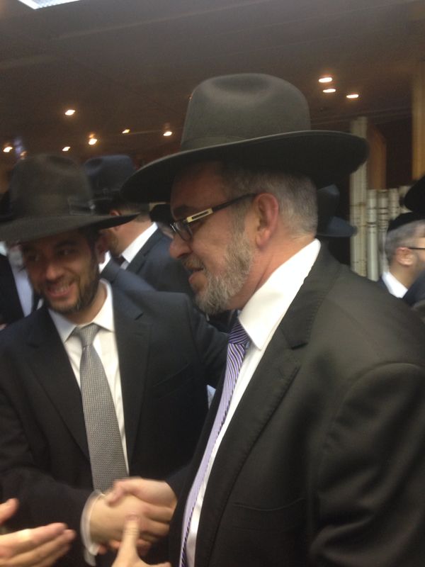 צפו בתיעוד: ברית לנכד של ח"כ יעקב אשר