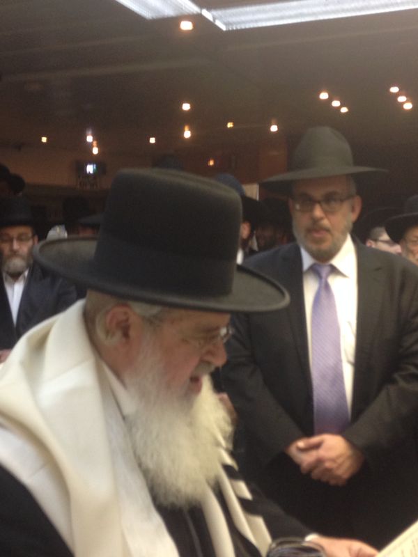 צפו בתיעוד: ברית לנכד של ח"כ יעקב אשר