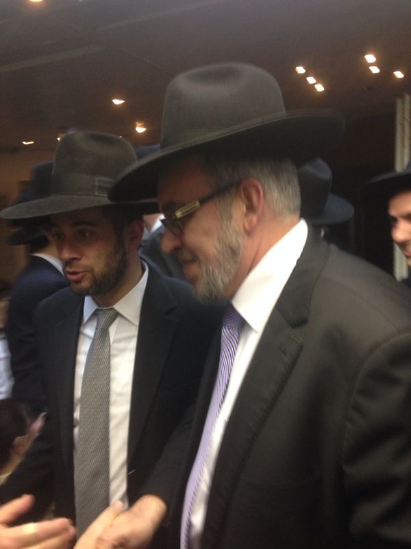 צפו בתיעוד: ברית לנכד של ח"כ יעקב אשר