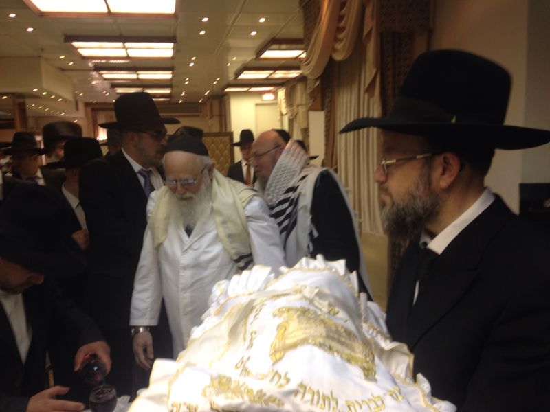 צפו בתיעוד: ברית לנכד של ח"כ יעקב אשר