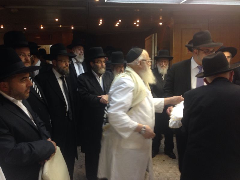 צפו בתיעוד: ברית לנכד של ח"כ יעקב אשר