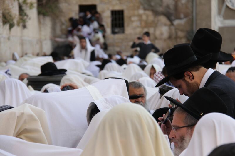 יְבָרֶכְךָ ה' וְיִשְׁמֶרְךָ: • תיעוד ענק: ברכת כהנים בכותל המערבי