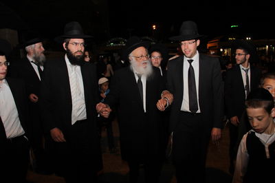 א' דחוה"מ: אלפים בכותל המערבי