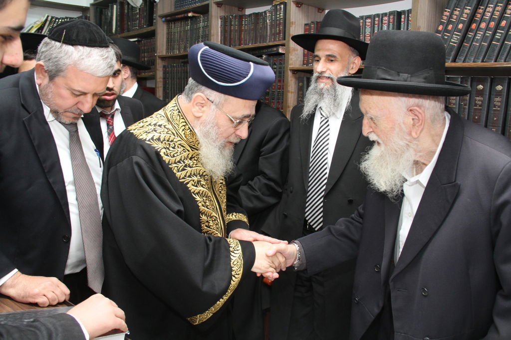 "הקבלת פני רבו" לגר"י יוסף • צפו