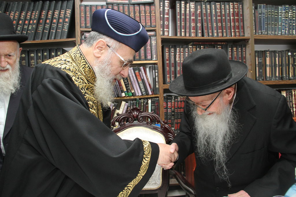 "הקבלת פני רבו" לגר"י יוסף • צפו