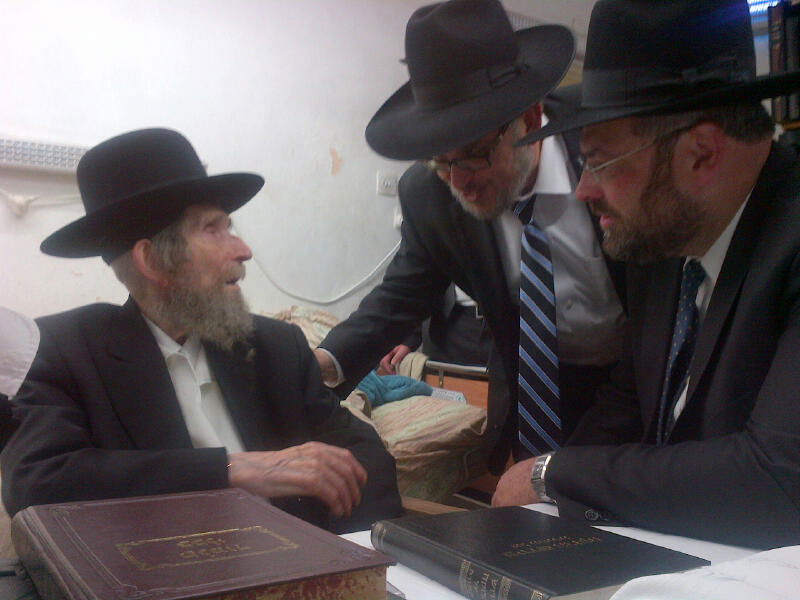 תיעוד: ביקורי החג אצל מרן הגראי"ל שטיינמן