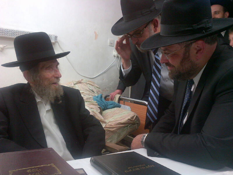 תיעוד: ביקורי החג אצל מרן הגראי"ל שטיינמן