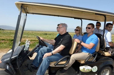 צפו: טיול החג של משפחת נתניהו