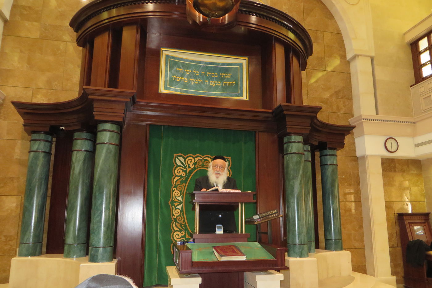 תיעוד מסכם: חג הפסח של הגרב"ד פוברסקי - שיעורי תורה וביקורי חג