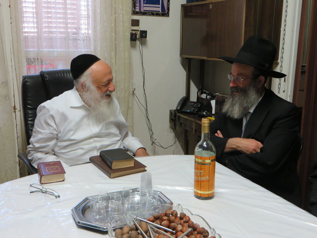 תיעוד מסכם: חג הפסח של הגרב"ד פוברסקי - שיעורי תורה וביקורי חג