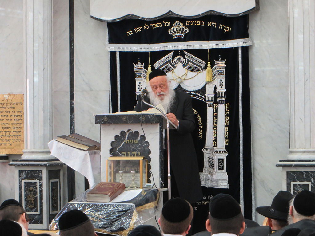 תיעוד מסכם: חג הפסח של הגרב"ד פוברסקי - שיעורי תורה וביקורי חג