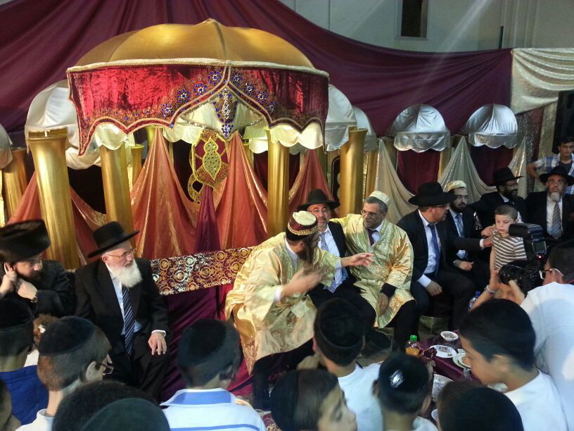 צפו: פואד וריבלין חגגו מימונה באלעד