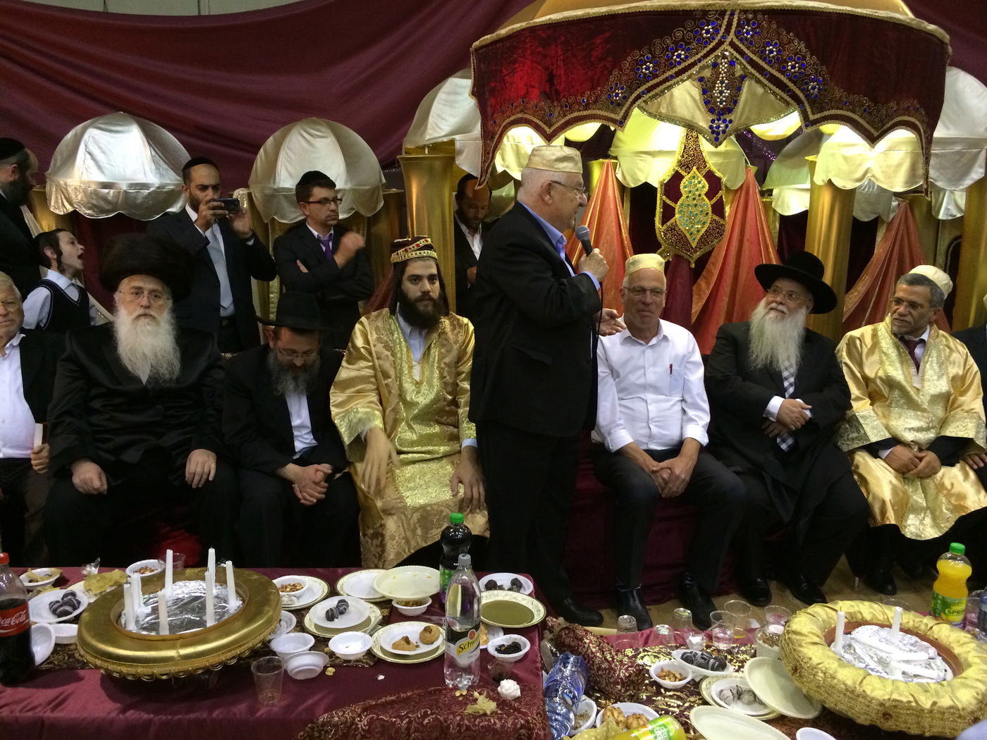 צפו: פואד וריבלין חגגו מימונה באלעד