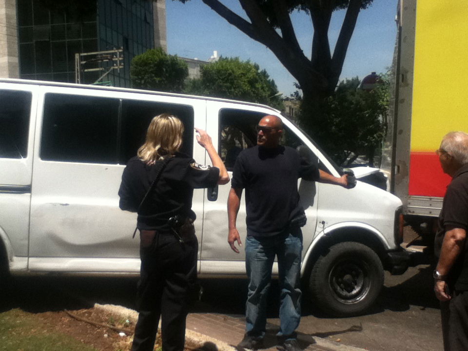 פתח תקווה: מרדף אחר גנבי רכב הסתיים בתאונה