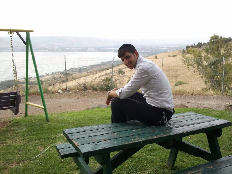 הבחור אלחנן טויטו ז"ל