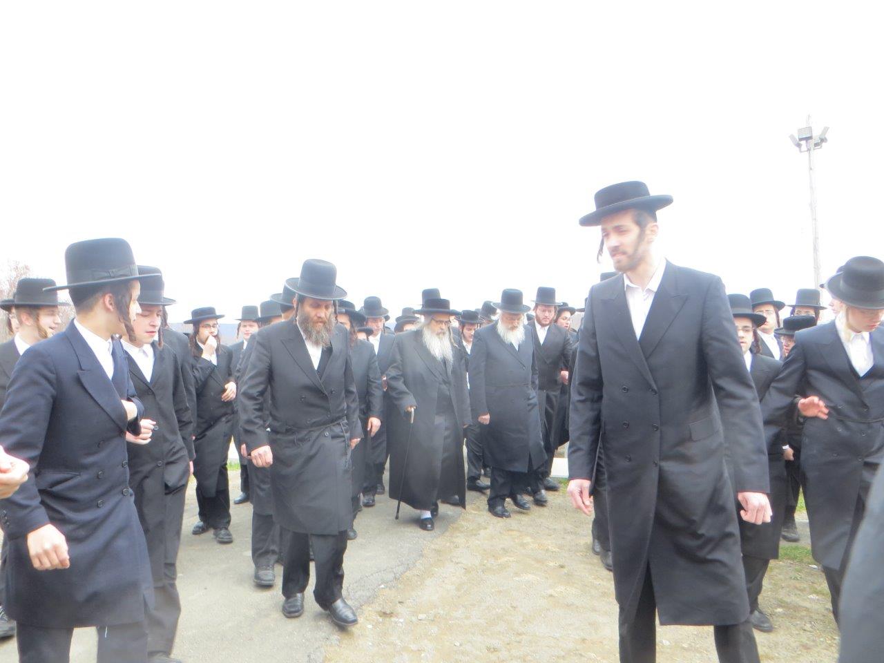 סאטמר: יארצייט ומעמד פתיחת הזמן • גלריה