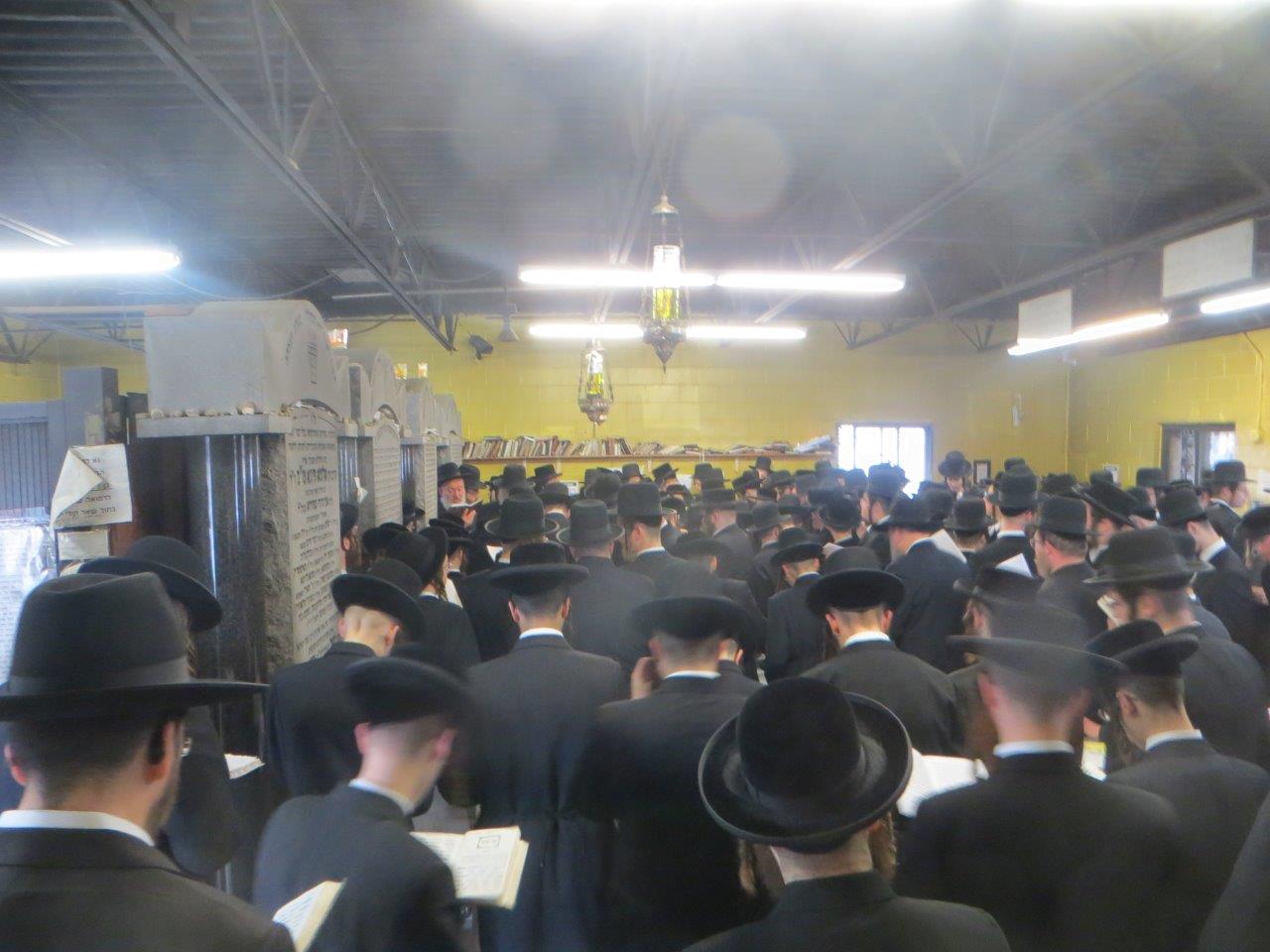 סאטמר: יארצייט ומעמד פתיחת הזמן • גלריה