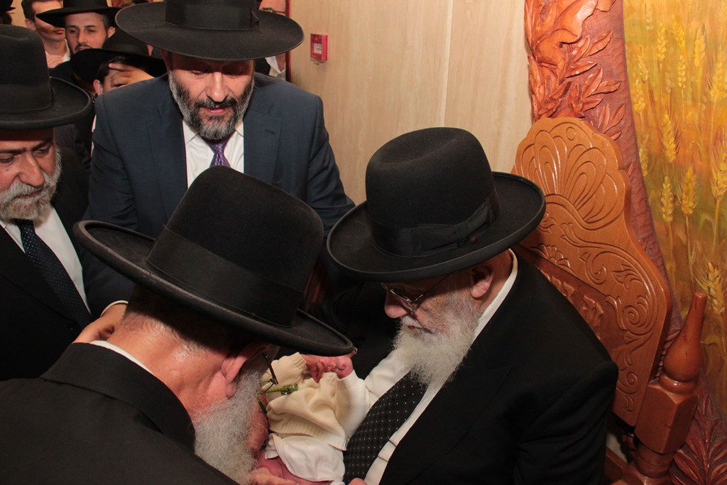 אריה דרעי חגג ברית לנכד, אלי ישי נעדר • תמונות