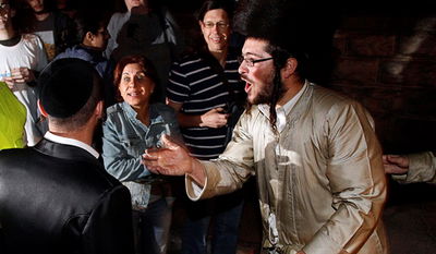 למה החרדים מפחדים מביקורת? / דוד רוזנטל