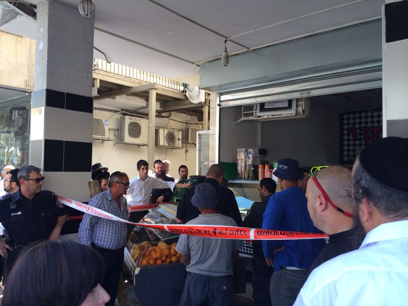 זייברט עושה סדר בבני ברק: פקחים החרימו סחורה מחנויות