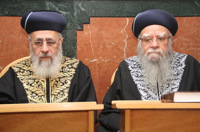 הרב יצחק יוסף סיפר: כך דרעי היה מפעיל את הראש