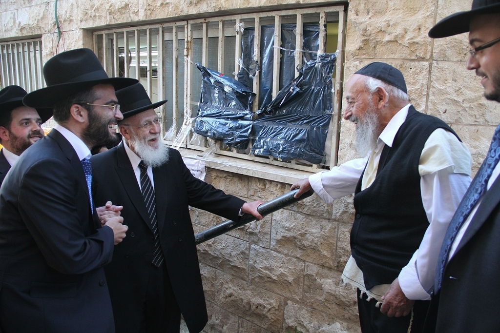 גלריה: הרב שלום כהן שבת בבני ברק