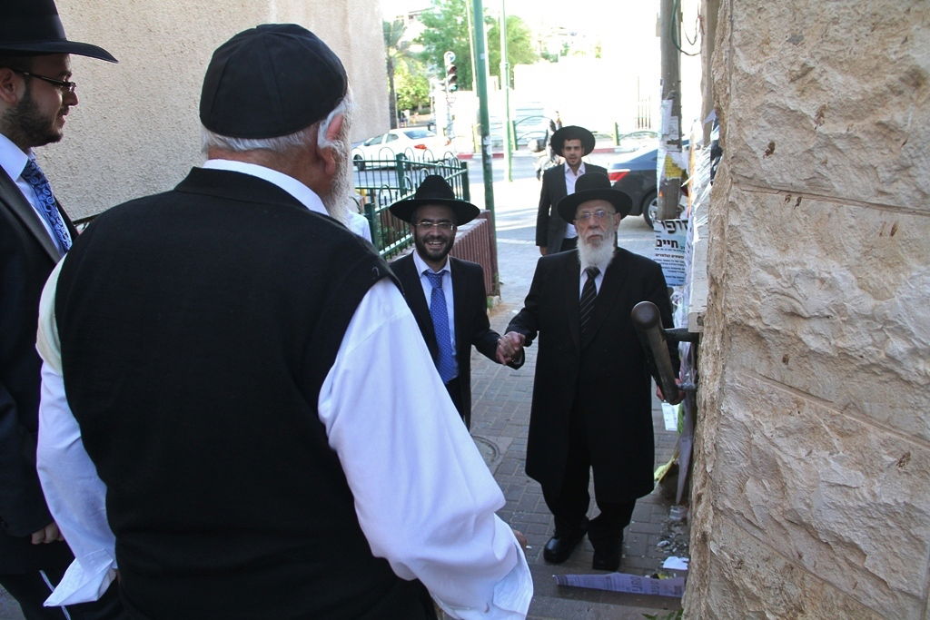 גלריה: הרב שלום כהן שבת בבני ברק