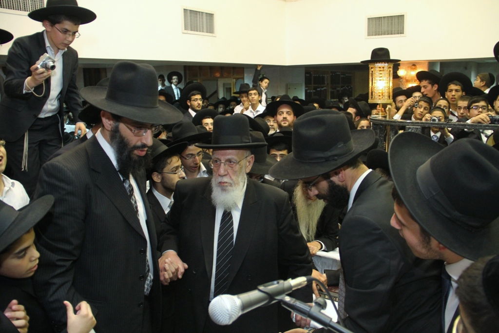 גלריה: הרב שלום כהן שבת בבני ברק