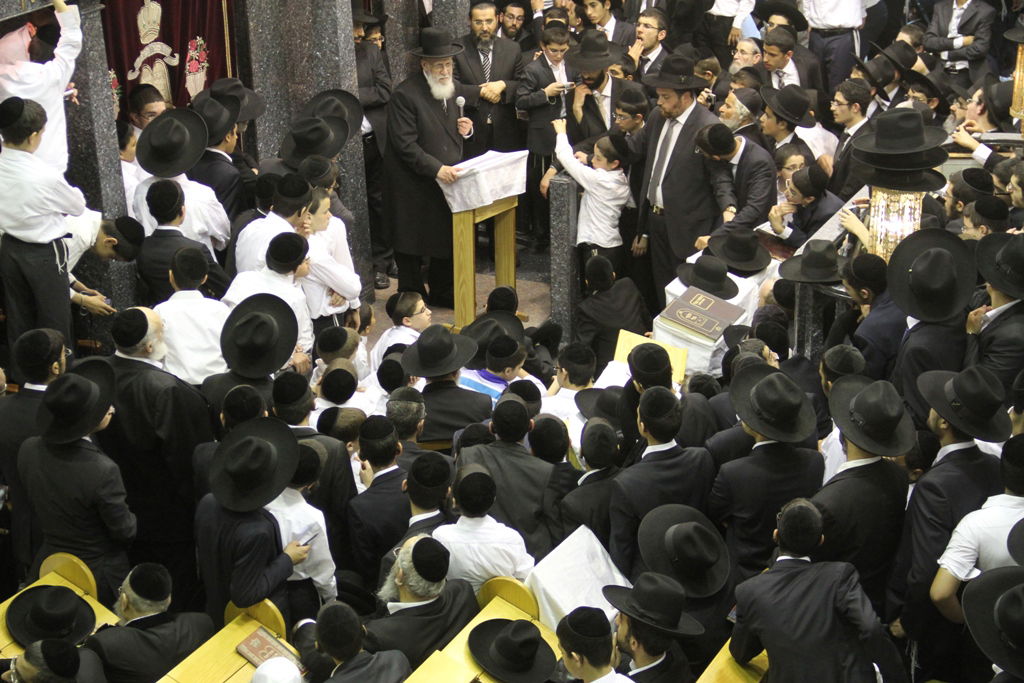 גלריה: הרב שלום כהן שבת בבני ברק