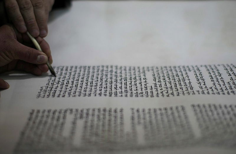 ספר התורה המיתולוגי יוחזר לצה"ל