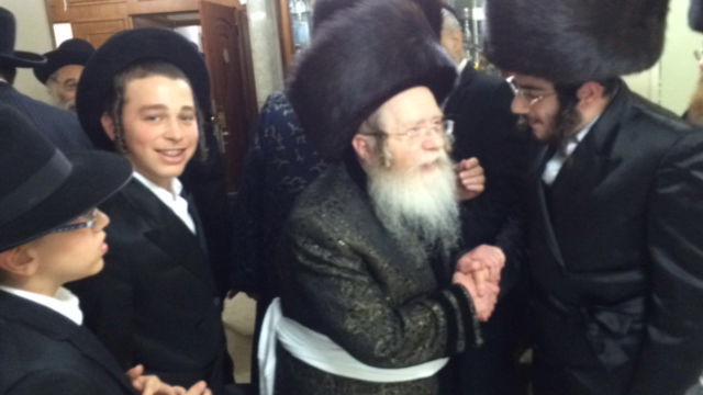 תיעוד: האדמו"ר מקרעטשניף בברזיל