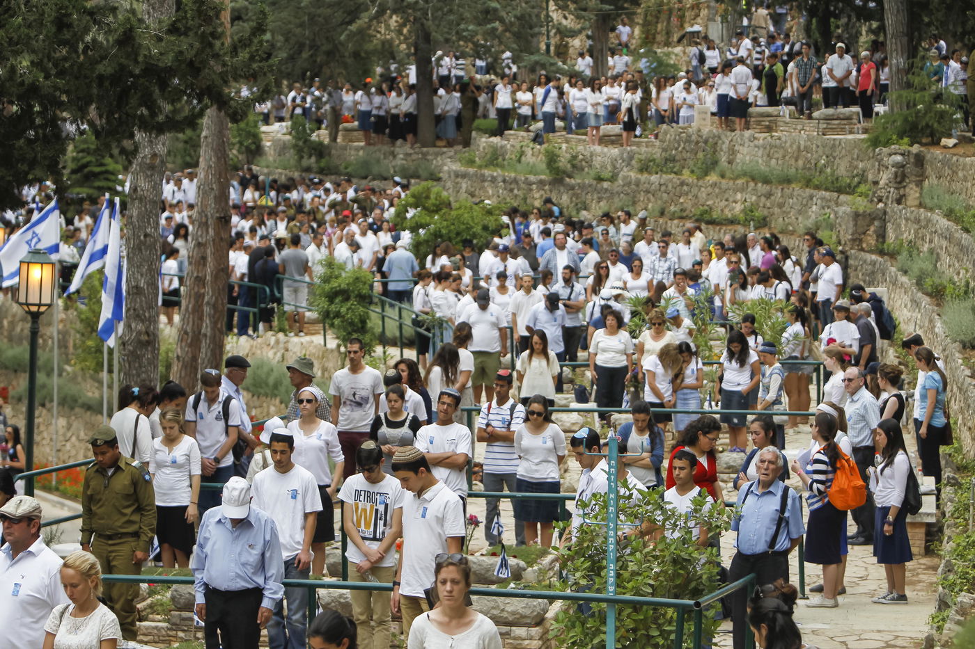 תיעוד: דמעות, כאב וגעגוע בבית העלמין בהר הרצל