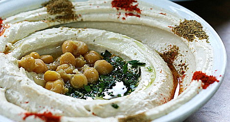 חיידק התגלה בחומוס של "מעדני מיקי"