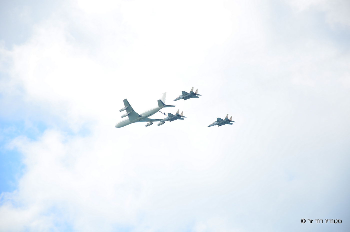 מטס חיל האוויר: צפו בגלריה של דוד זר