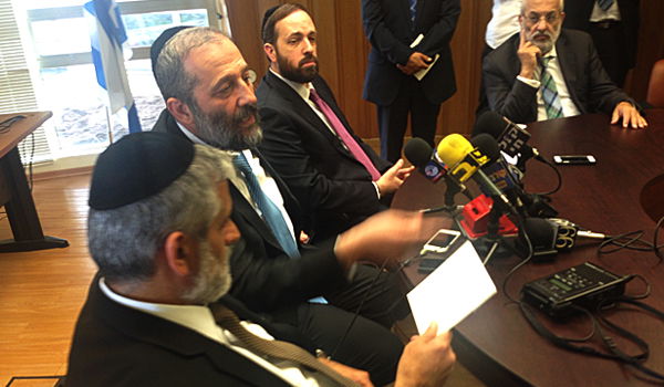 דרעי, ישי וההזמנה, הצהריים