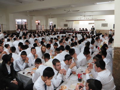 תמונות: סיום מסכת "בבא מציעא" בישיבת פוניבז'