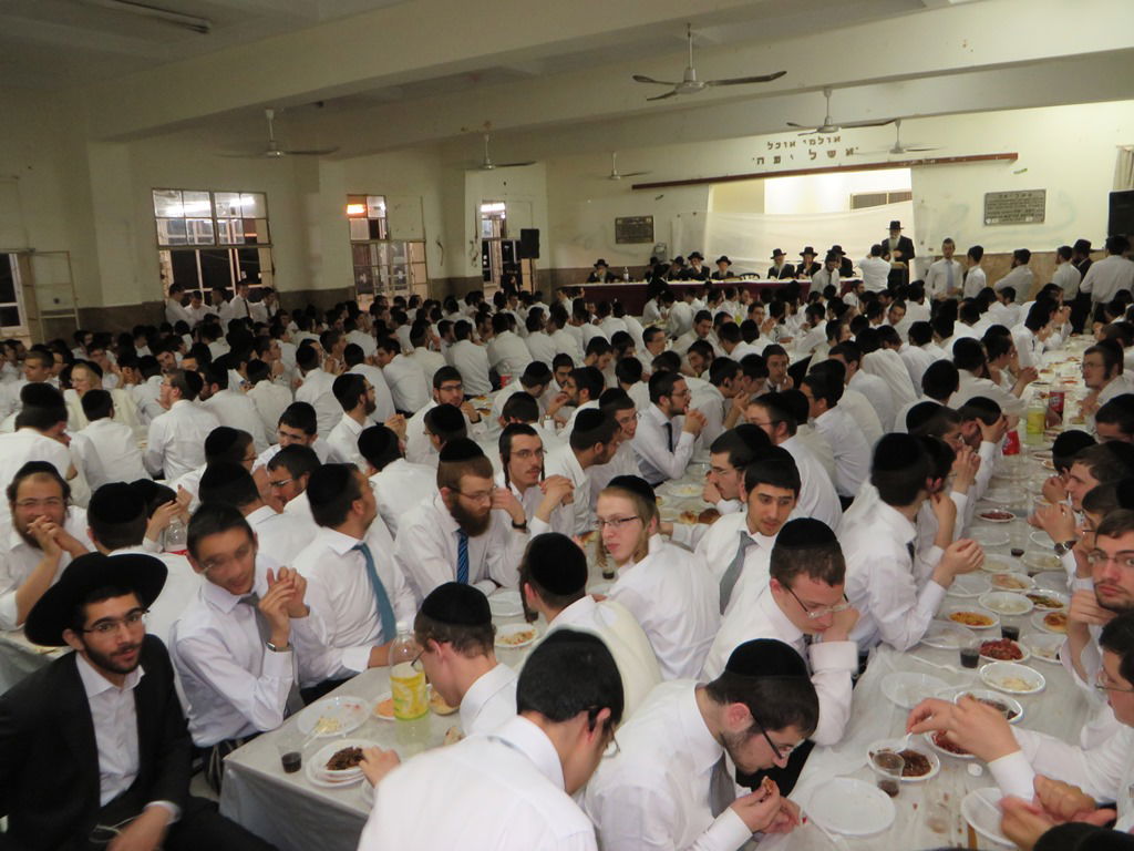 תמונות: סיום מסכת "בבא מציעא" בישיבת פוניבז'