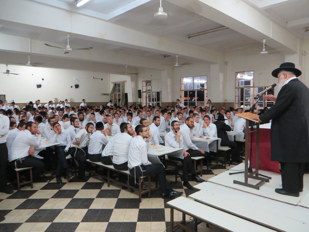 תמונות: סיום מסכת "בבא מציעא" בישיבת פוניבז'