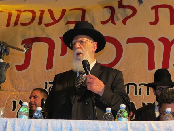 צפו בתיעוד: נשיא ה'מועצת' מדליק מדורה בצפת