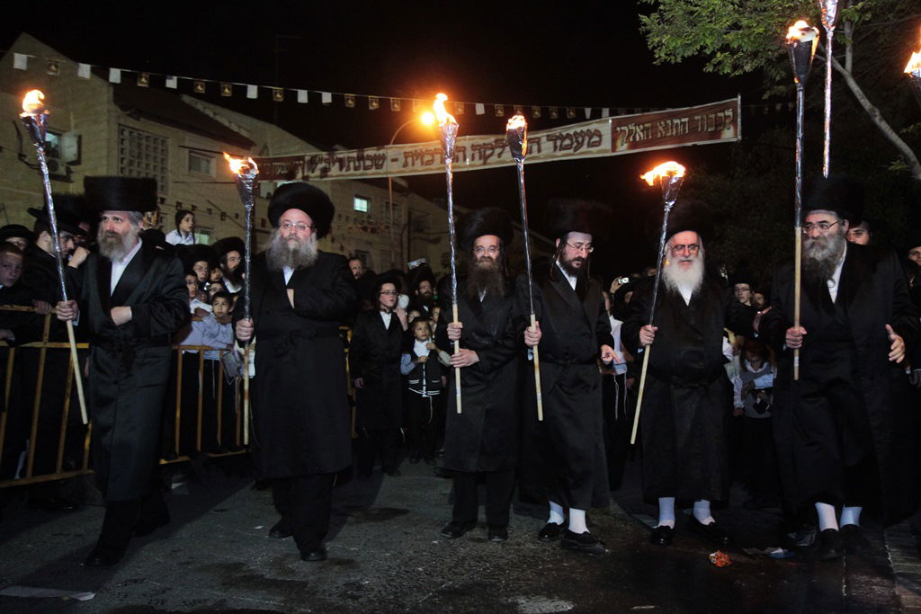 תיעוד מיוחד: ההדלקה של בית שמש