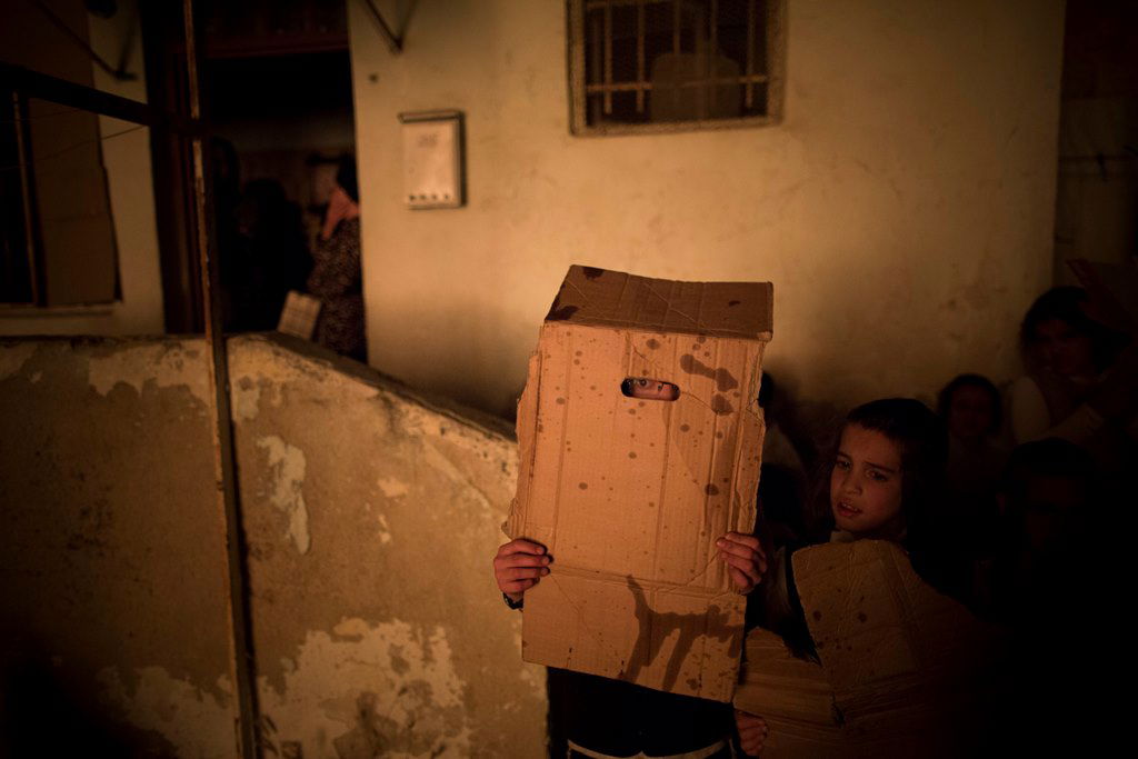 אַשְׁרֵי עַיִן רָאַתְהוּ • מדורות ל"ג בעומר בערים החרדיות