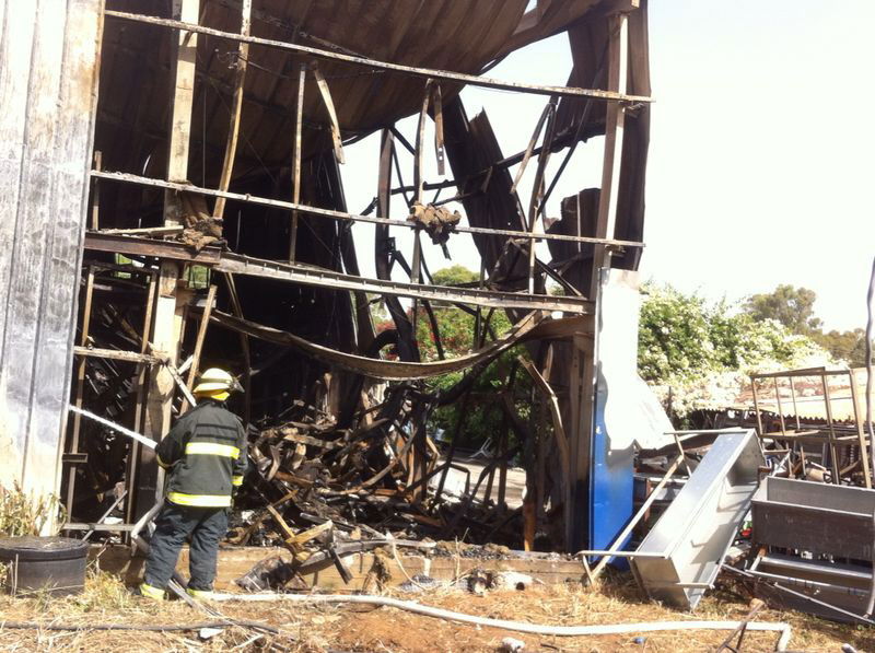 הרוגים ופצועים בשריפת מחסן במושב בית נחמיה