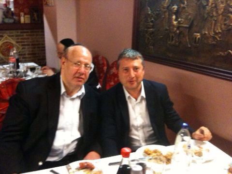 בצל הפיגוע האנטישמי: בחירות באיחוד האירופי • צפו