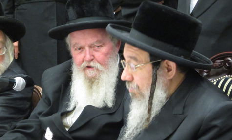 טיש יארצייט של רבי שלמה מזוועהיל